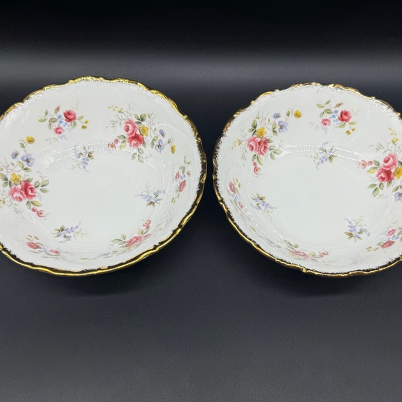 Royal Albert Tenderness 6" Cereal Soup Bowls(Pair) Bone China England - Picture 1 of 4